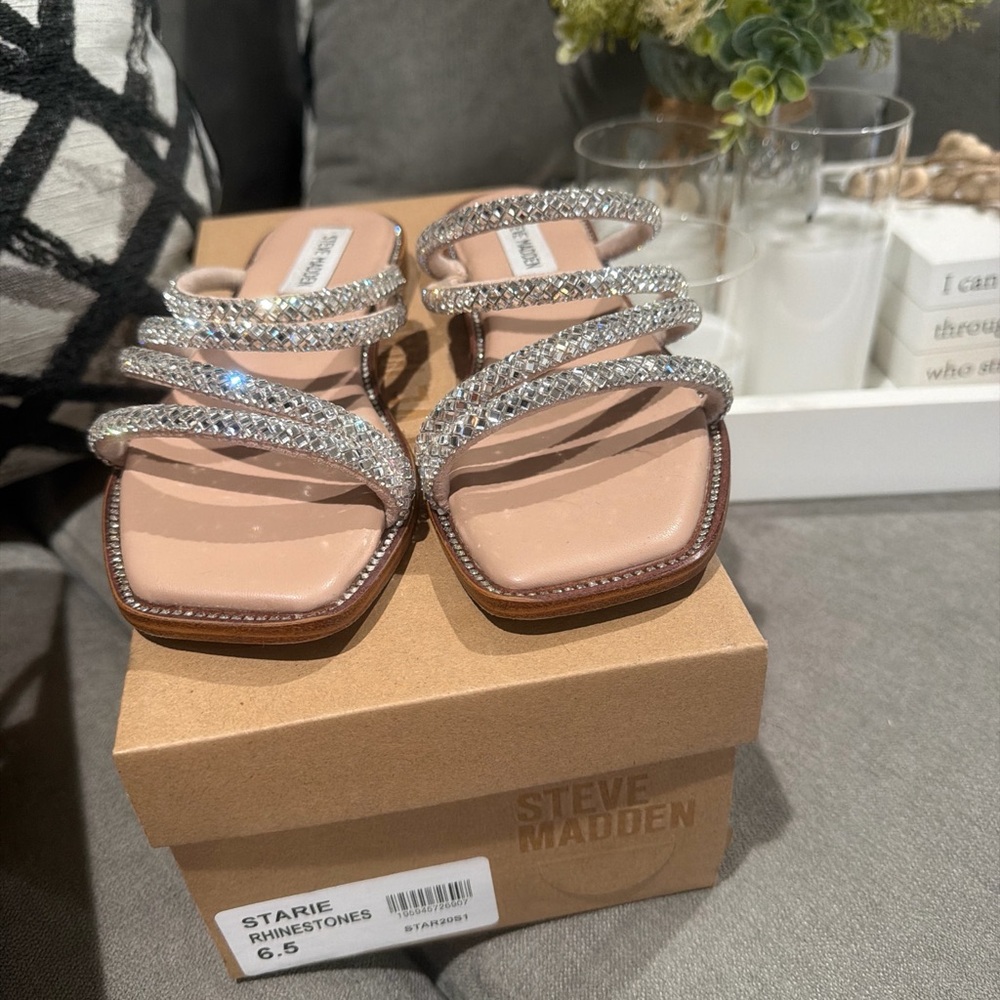 Steve Madden Starie Rhinestone Strappy Sandal size 6.5